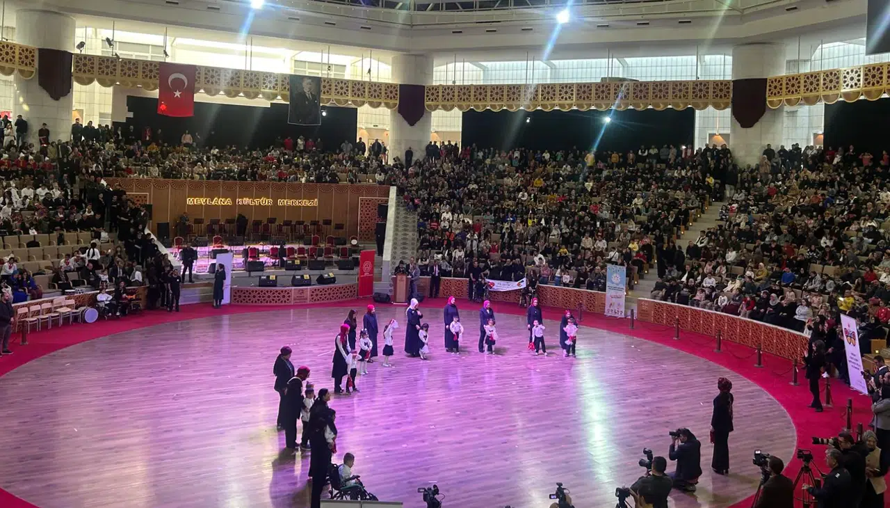 Konya’da Dünya Engelliler Günü: Sevgi ve dayanışma sahne aldı