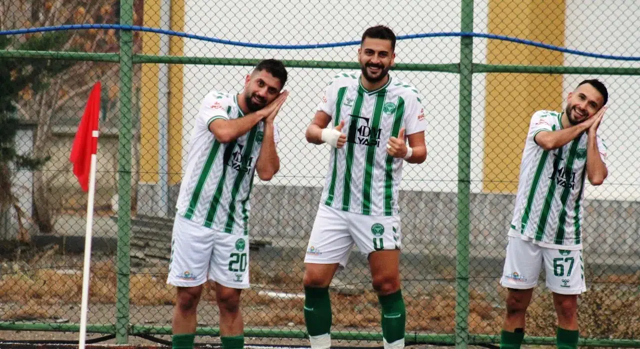 Konya derbisinde farklı skor! Lider değişti