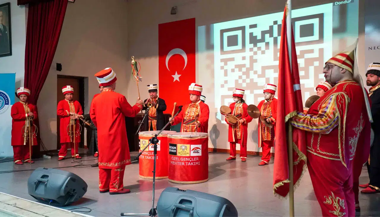 DOSD Meram’da minikler sahneyi salladı: Etkinlikler ve alkışlar Konya’yı doldurdu