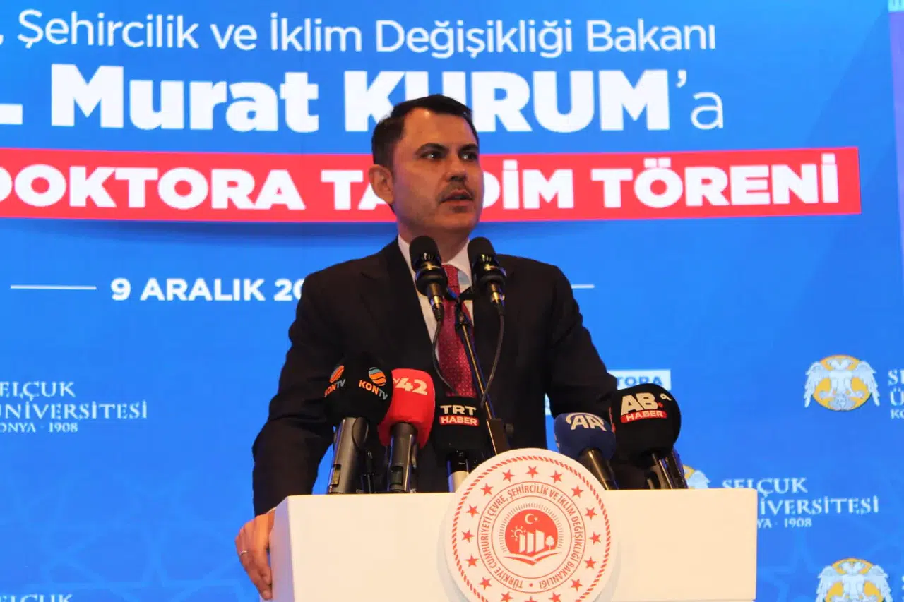 Selçuk Üniversitesi’nden Bakan Kurum’a fahri doktora