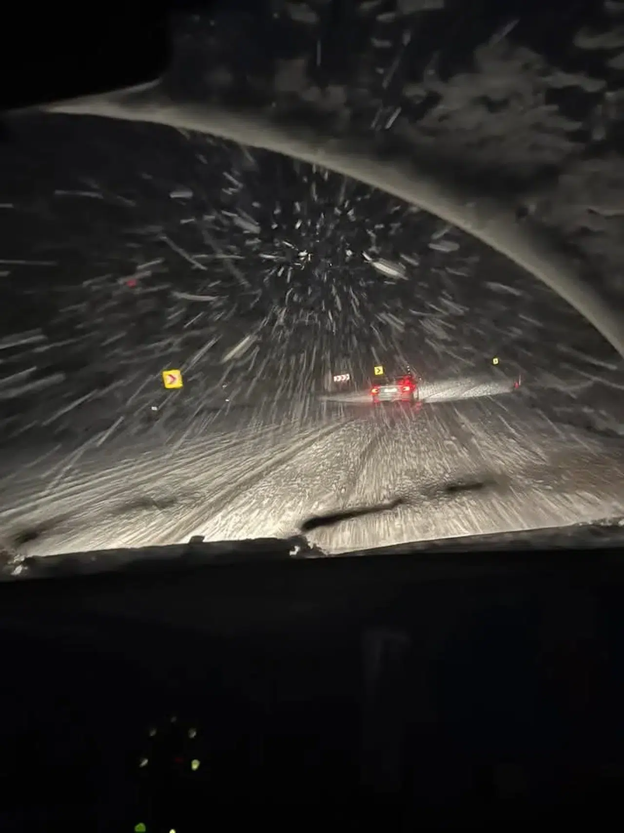 Konya’da yola çıkacaklar dikkat! O bölgede lapa lapa kar başladı