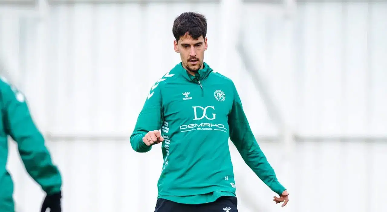 Konyaspor’un deneyimli futbolcusu gün sayıyor