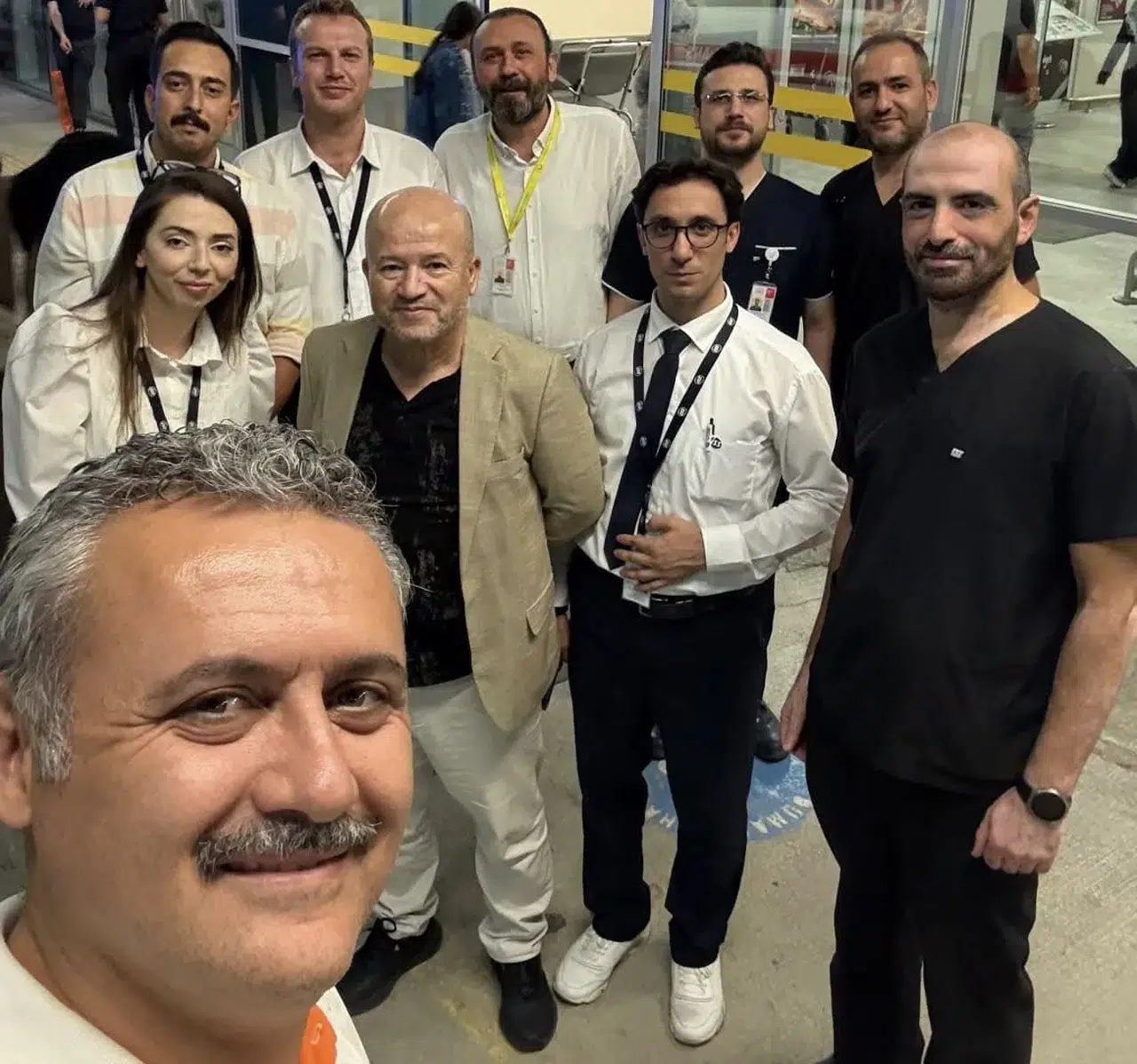 Konya’da yeni göreve başlayan müdür gece de çalışıyor