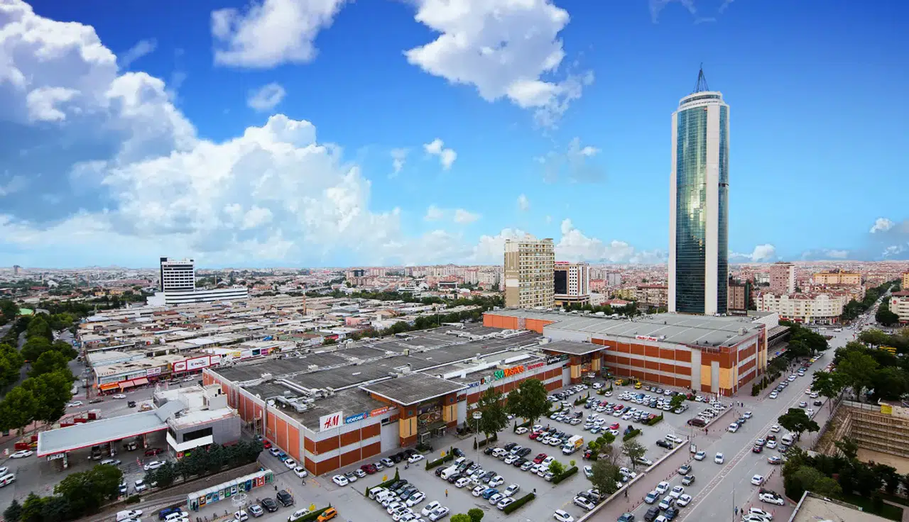 Konya Kule Site’de dev şölen başladı!  1 ay sürecek