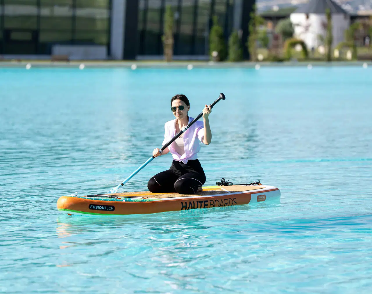 Azerbaycanlı ve Türk sporcu barış için Beyşehir'de kürek çekecek