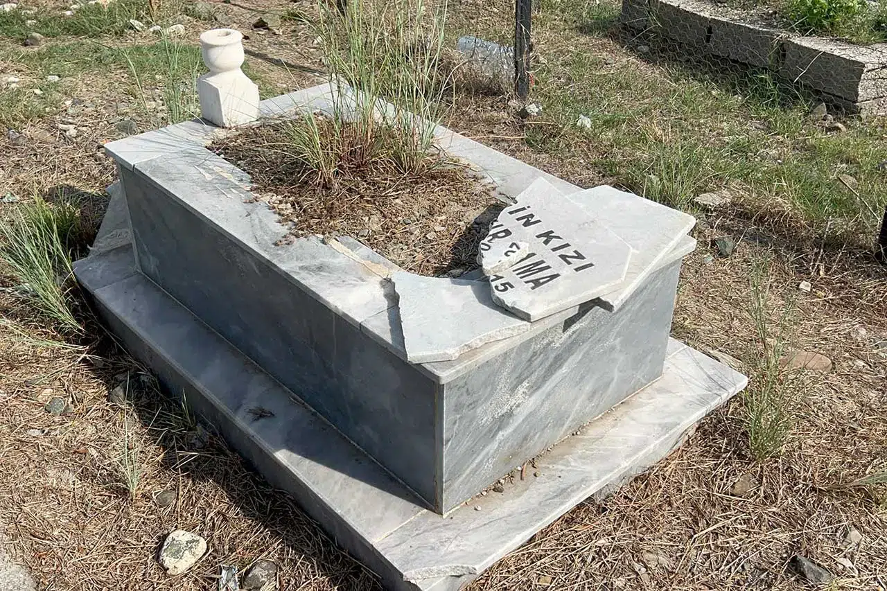 13 mezar tahrip edildi! Mezarların neden tahrip edildiği ortaya çıktı