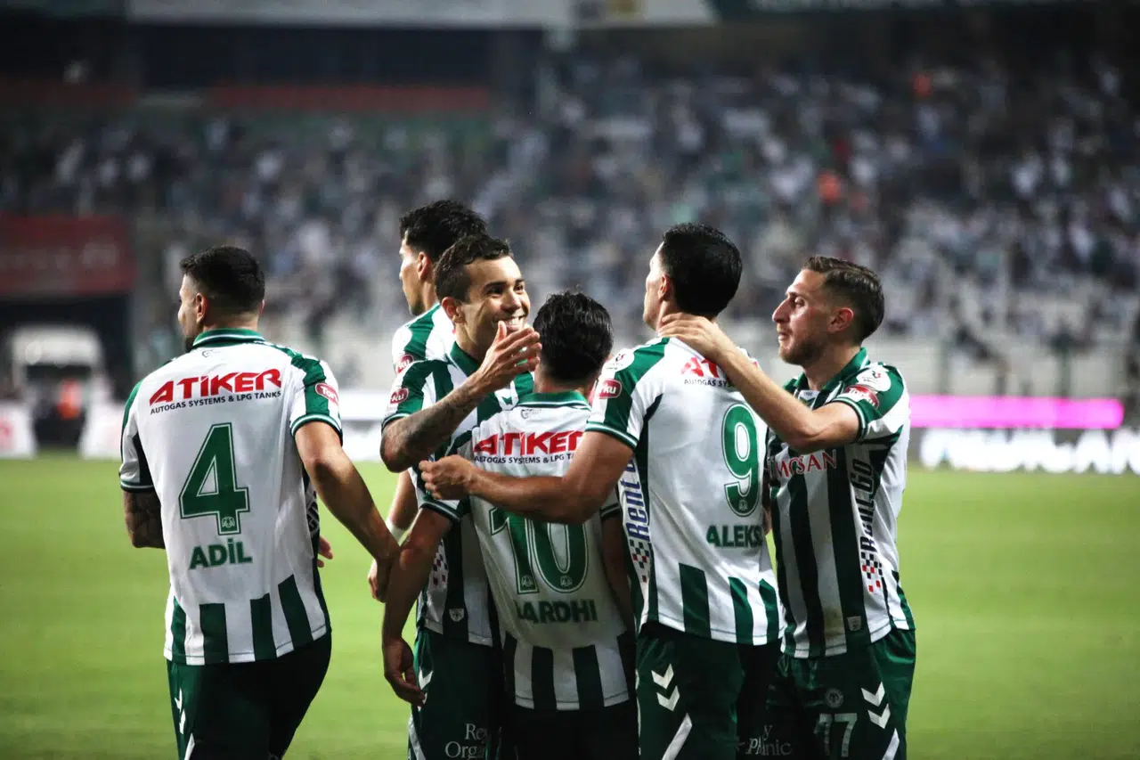 Konyaspor 3'te 3 için sahada! Haydi Kartalım