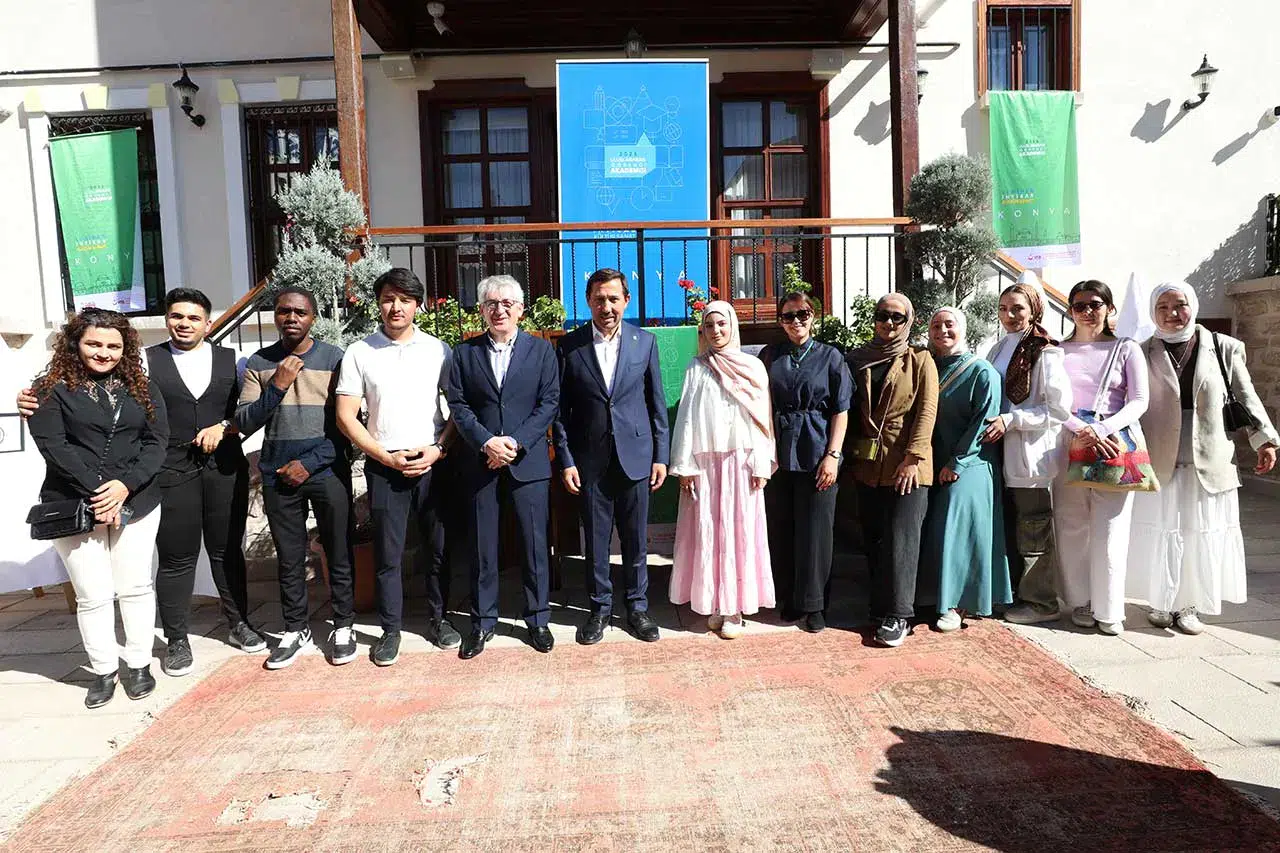 Karatay'da Geleneksel Türk Sanatları Öğrenci Sergisi açıldı