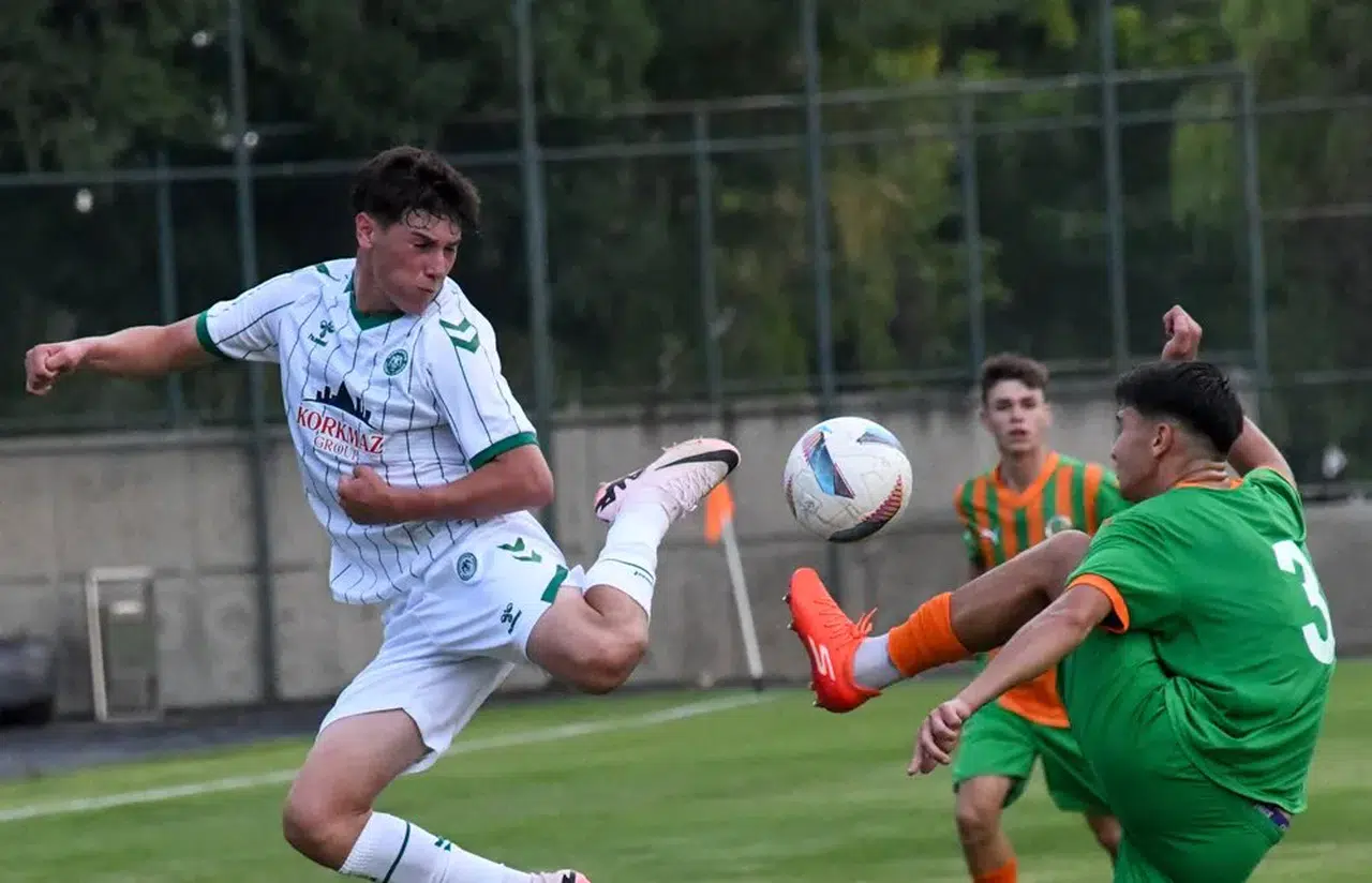 Konyaspor - Alanyaspor maçında 6 gol çıktı