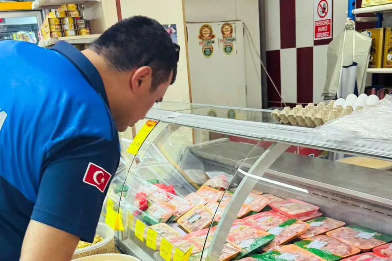 Konya'da gıda denetimi! Fiyat etiketleri incelendi