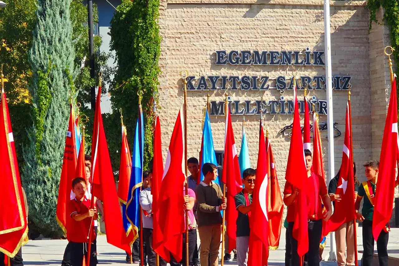 Karapınar'da İlköğretim Haftası kutlandı