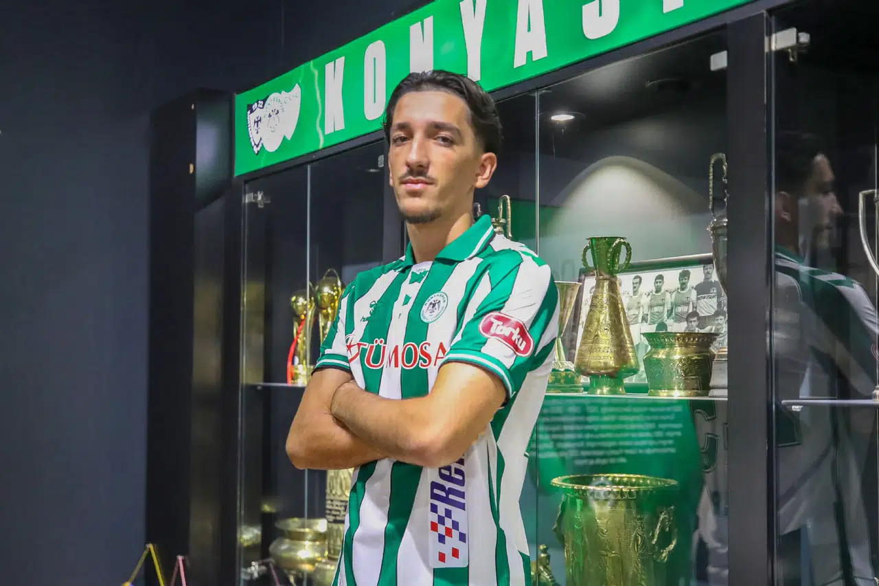 Konyaspor'da Recep Uçar ayrılığı açıkladı! 1. Lig ekibine resmen kiralandı