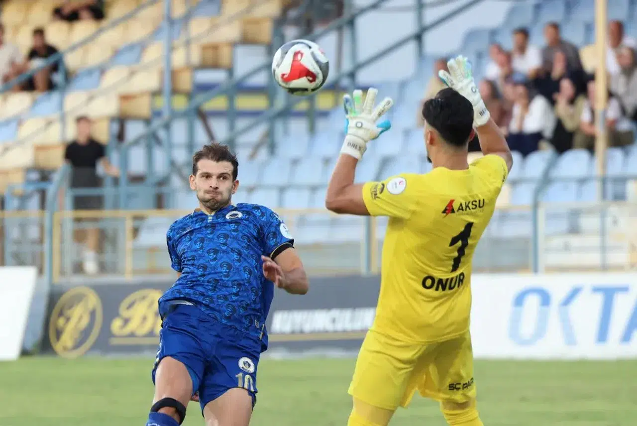1922 Konyaspor’un eski golcüsü 2. Lig’i sallıyor