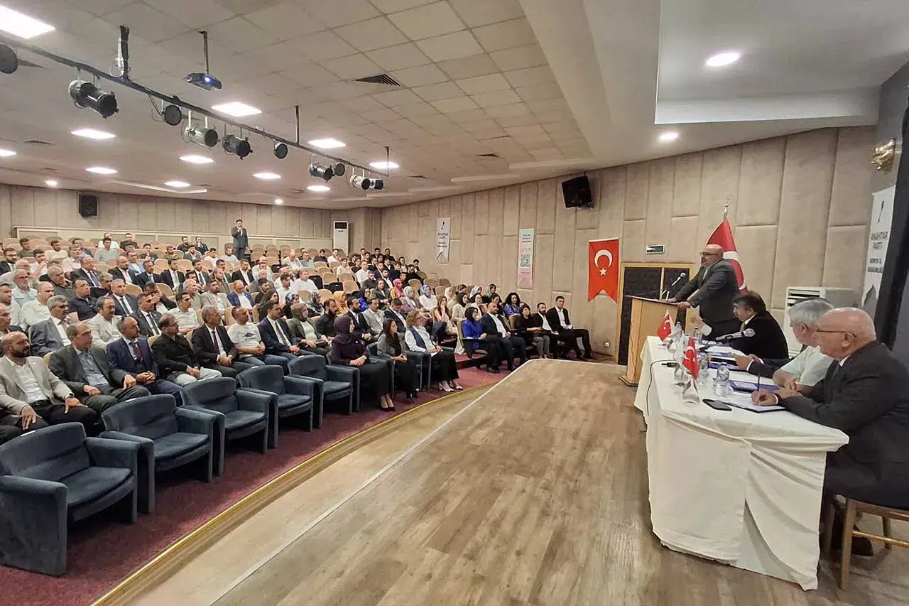 Anahtar Parti Konya’da buluştu! "Anahtar Buluşmalar" programına yoğun ilgi