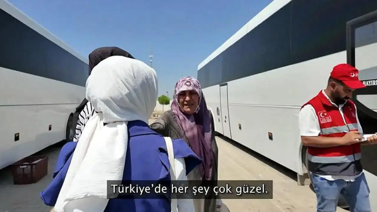 Bakan Yerlikaya açıkladı! Kaç Suriyeli ülkesine döndü?