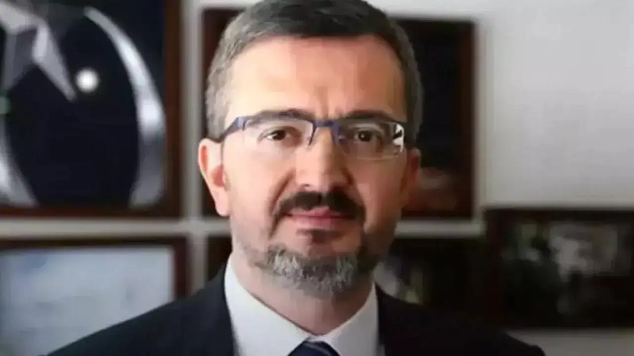 İletişim Başkanı Duran: Bu gelişmeyi memnuniyetle karşılıyoruz!