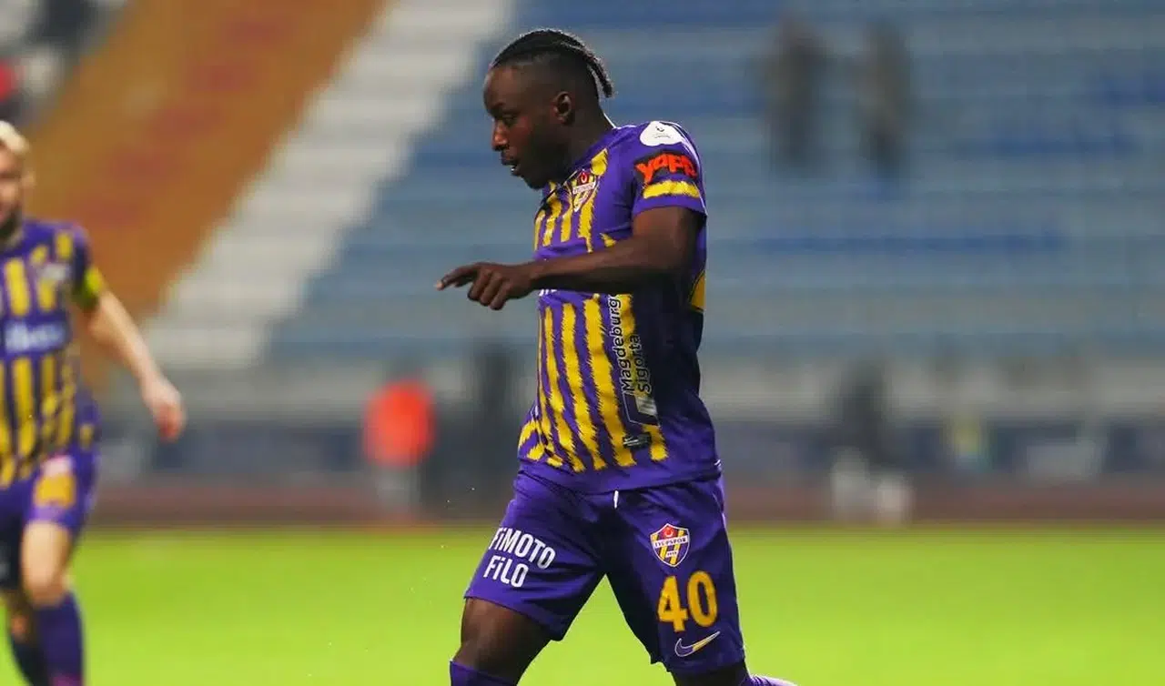 Konyaspor'da sol kanat için Prince Ampem gündemde