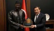 Senegal Büyükelçisi'nden Karatay’a övgü: “Türkiye’nin öne çıkan merkezlerinden biri”