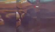 Kadınların taksi parası kavgası! Ücret yüzünden birbirlerine girdiler (VİDEO HABER)