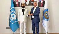 Nobel Barış Ödülü adayı Akif Manaf’a bir büyük ödül daha!