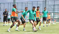Konyasporlu oyuncular yola çıkıyor
