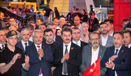 Konya'da Selçuk Üniversitesi demokrasi nöbetinde tek yürek oldu