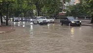 Konyalılar dikkat! Yağmur nedeniyle trafiğe açılan ve kapatılan cadde ve alt geçitler açıklandı