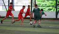 Konya'da minik futbolcular sahaya indi! 754 öğrenci mücadele edecek