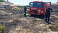 Konya'da korkutan ot yangını! Alevler evlere ulaşmadan söndürüldü