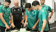Konyaspor'da doğum günü kutlaması