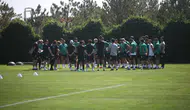 Konyaspor, yurt dışı kampı için yola çıkıyor
