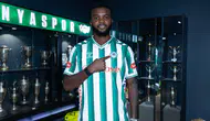 Konyaspor, Nijeryalı stoper ile sözleşme imzaladı