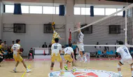Voleybolda Konya Büyükşehir fırtınası