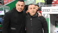 Süper Lig'e teknik müdahale! Konyaspor, üçüncü hocası ile çalışıyor