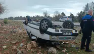 Konya’da ölümden döndüler: Otomobil ters döndü