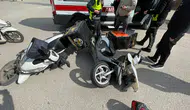 Karaman’da sokak ortasında kaza: Motosikletler çarpıştı