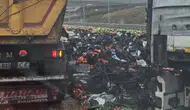 Konya’da trafik kazası! Meyve yüklü tır kaza yaptı