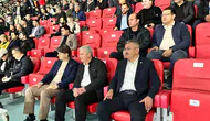 Konyaspor- Fenerbahçe maçını dikkat çeken isimler seyrediyor