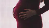 Doğum sonrası ayrılış artıyor! Kadın istihdamı alarm veriyor