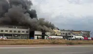Konya’da mobilya işletmesinde yangın çıktı! İtfaiye seferber oldu
