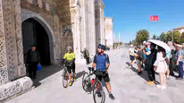 Konya'dan umut yolculuğu! MS hastalığına karşı pedal çeviriyor