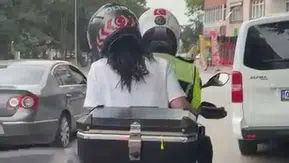 Konya’da YKS’ye geç kalacak öğrencilerin imdadına polis yetişti