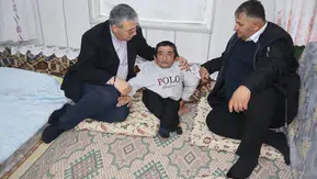 Konya’da belediye başkanı ev ev geziyor!