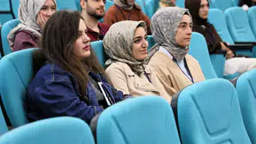 Konya’da yüzlerce öğrenciyi ilgilendiren program: Rehber öğretmenler eğitim aldı