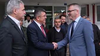 Konya’da partilerinden istifa edip AK Parti’ye katılan başkan ve vekilden kritik görüşme
