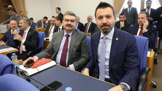 Erdem mecliste yoğun mesaide