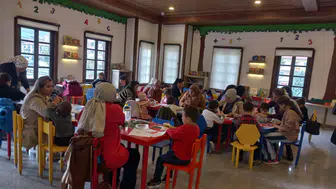 Akşehir’de minikler Atatürk için tek yürek oldu!