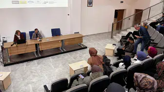 Konya NEÜ’de gençlerle islamofobi tartışıldı: Çözüm önerileri masaya yatırıldı