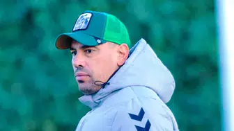 Konyaspor’da Çağdaş Atan’ın taraftarla samimi diyaloğu