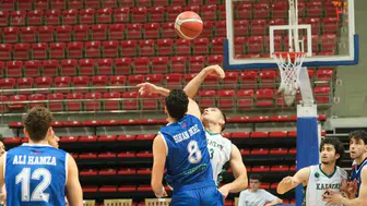 Karatay Basketbol İstanbul'da parkede